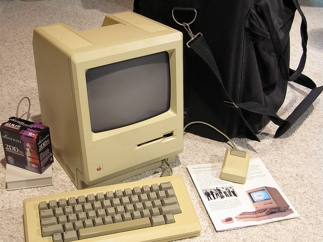 Original Macintosh 128